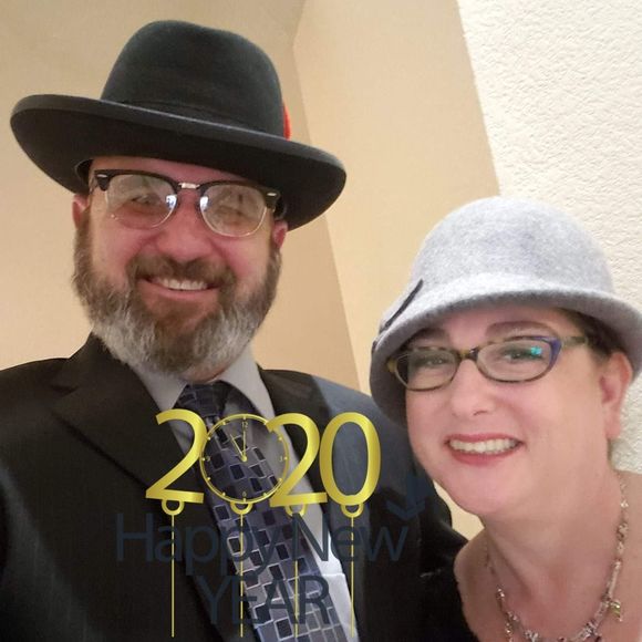 Meet your Posher, Eloise - Picture 1 of 1